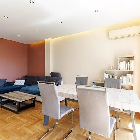 Apartamento Spacieux T3 Avec Balcon Confort Et Convivialite Niza