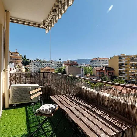 Spacieux T3 Avec Balcon Confort Et Convivialite Apartamento