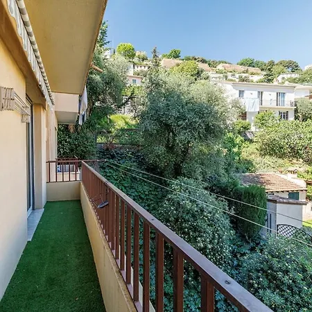 Spacieux T3 Avec Balcon Confort Et Convivialite Apartamento Niza