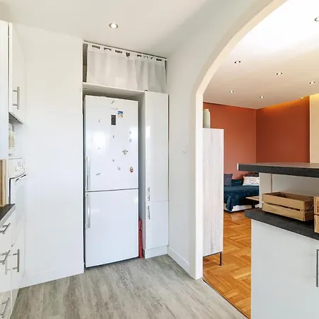 Lejlighed Spacieux T3 Avec Balcon Confort Et Convivialite *