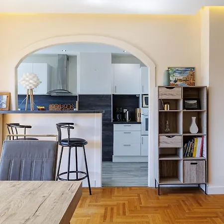 Apartamento Spacieux T3 Avec Balcon Confort Et Convivialite